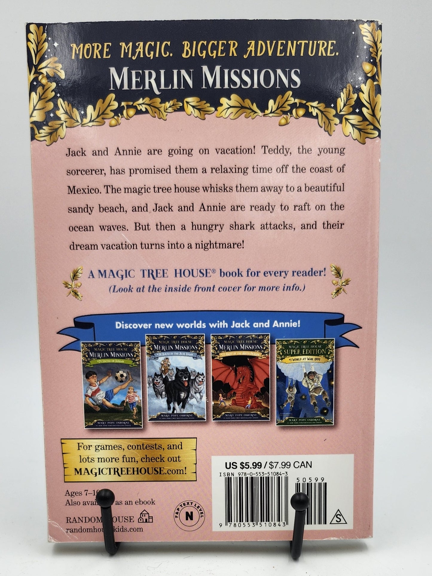 Shadow of the Shark by Mary Pope Osborne (Magic Tree House "Merlin Missions" #25)