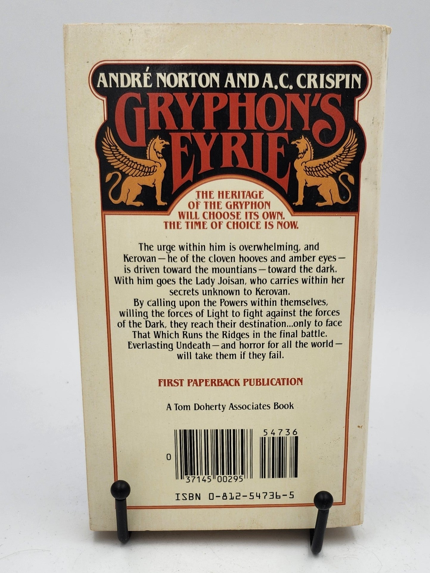Gryphon's Eyrie by Andre Norton (Witch World Series 2: High Hallack Cycle #7)