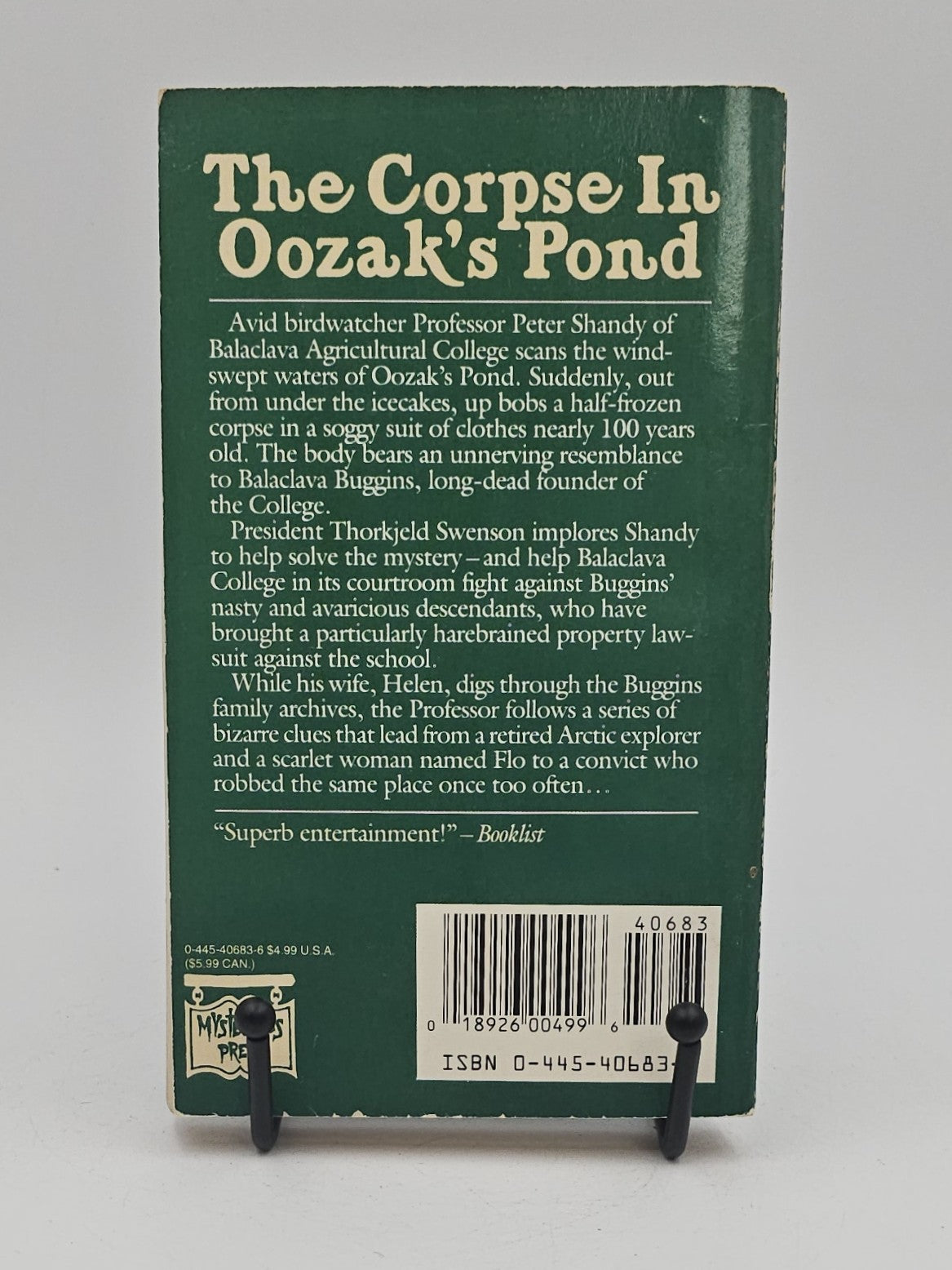 The Corpse in Oozak's Pond by Charlotte MacLeod (Peter Shandy #6)