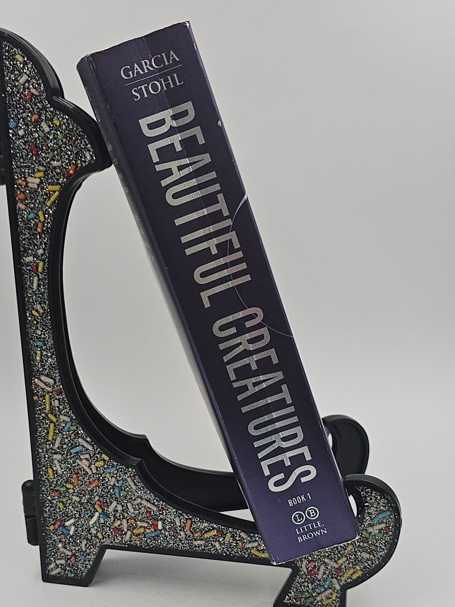 Beautiful Creatures by Kami Garcia & Margaret Stohl (Caster Chronicles #1)