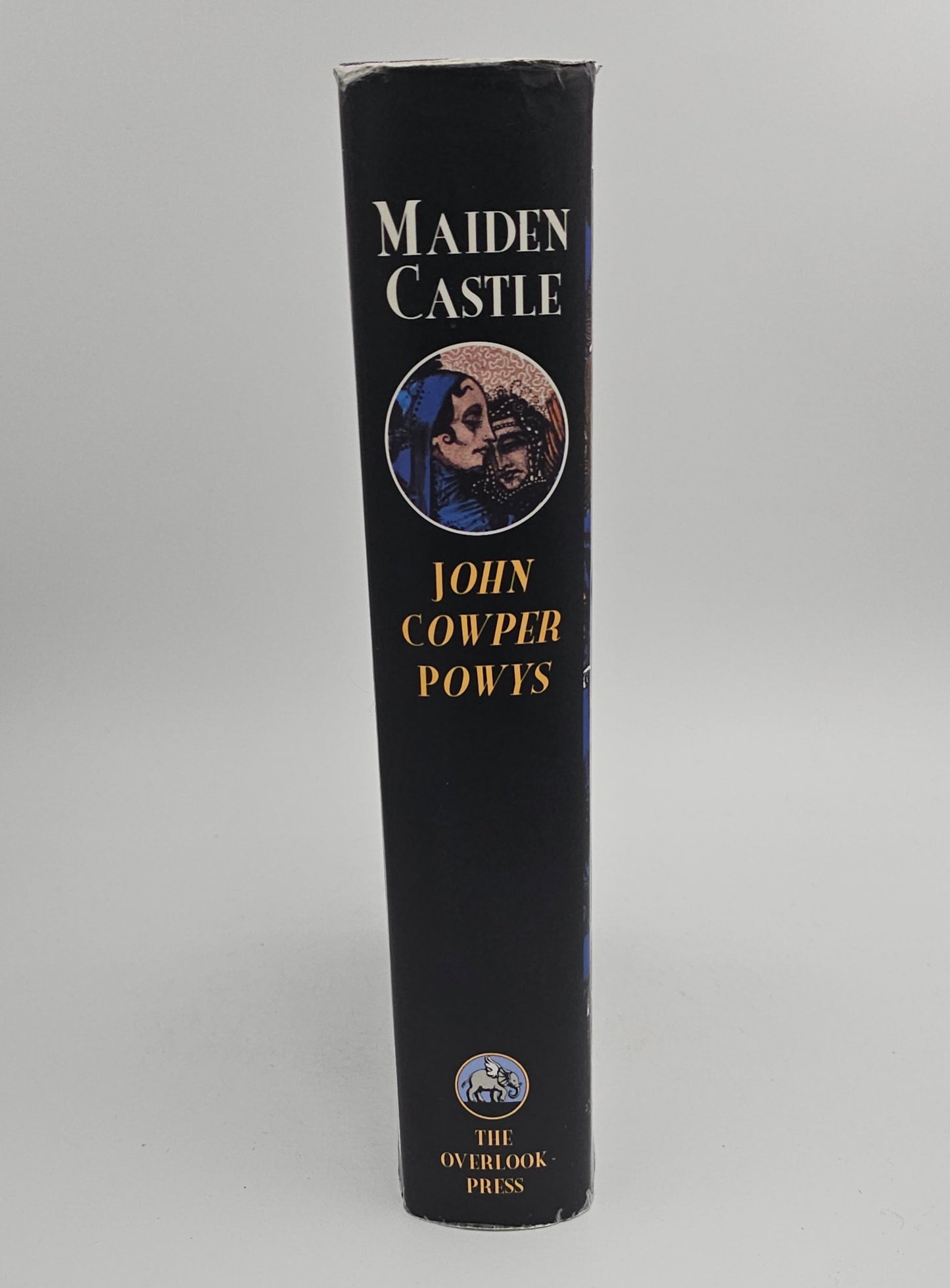 Maiden Castle by John Cowper Powys (Wessex #4)