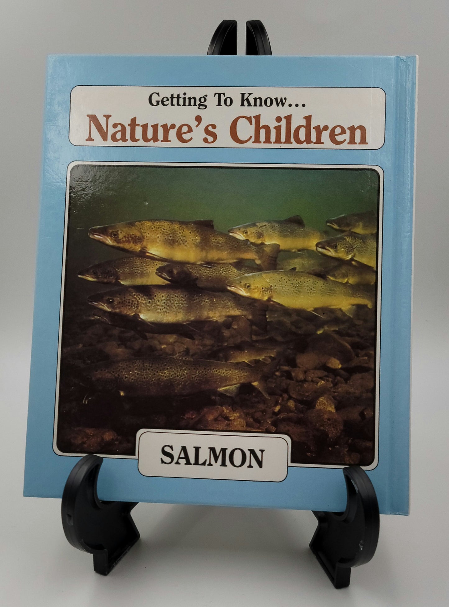 Muskrats by Laima Dingwall and Salmon by Elma Schemenauer (Getting to Know... Nature's Children #7)