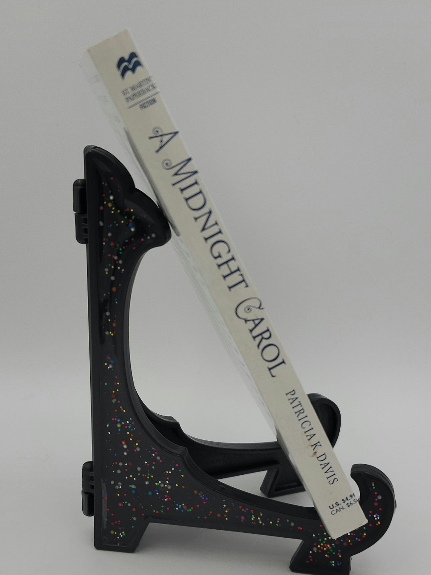 A Midnight Carol By: Patricia K. Davis