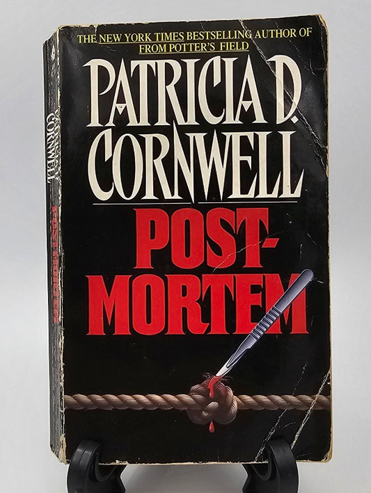 Postmortem By: Patricia Cornwell (Kay Scarpetta Series #1)