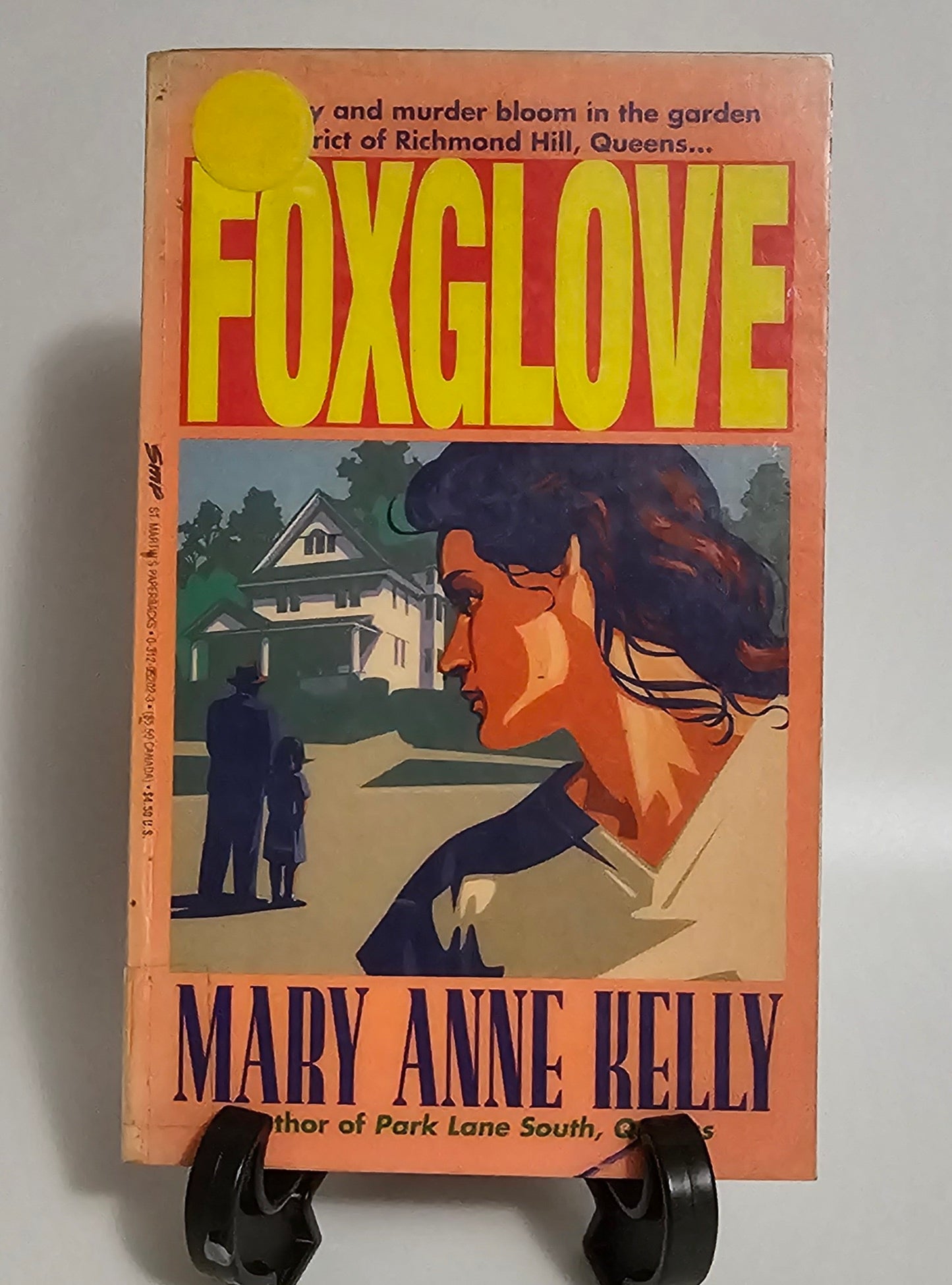 Foxglove by Mary Anne Kelly (Claire Breslinsky Mystery Series #2)