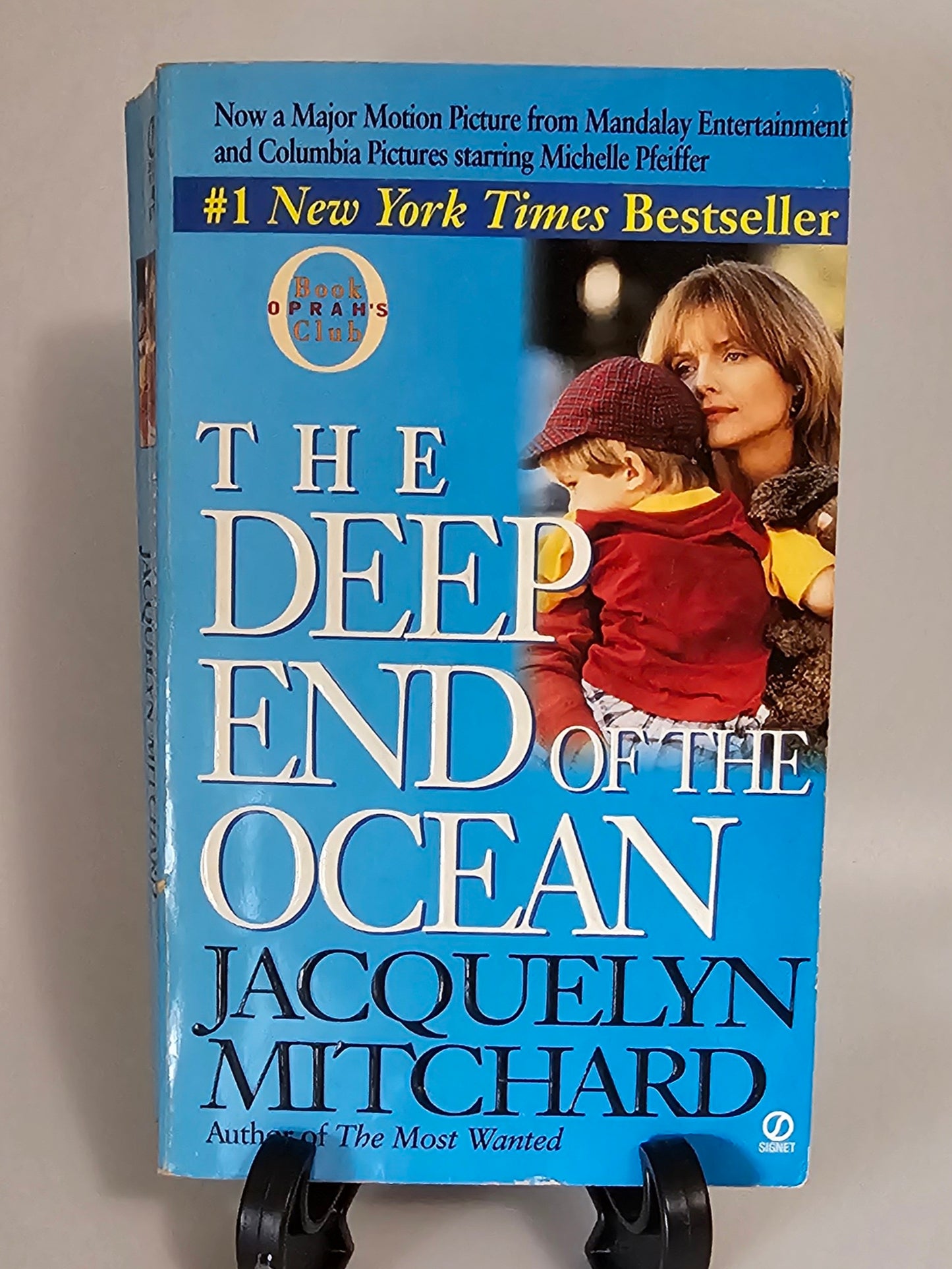 The Deep End of the Ocean by Jacquelyn Mitchard (Cappadora Family Series #1)