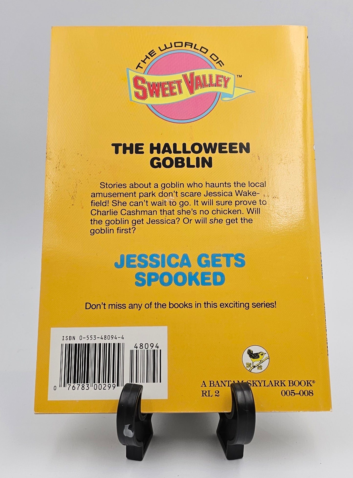 Jessica Gets Spooked By: Francine Pascal (Sweet Valley Kids Series #43)