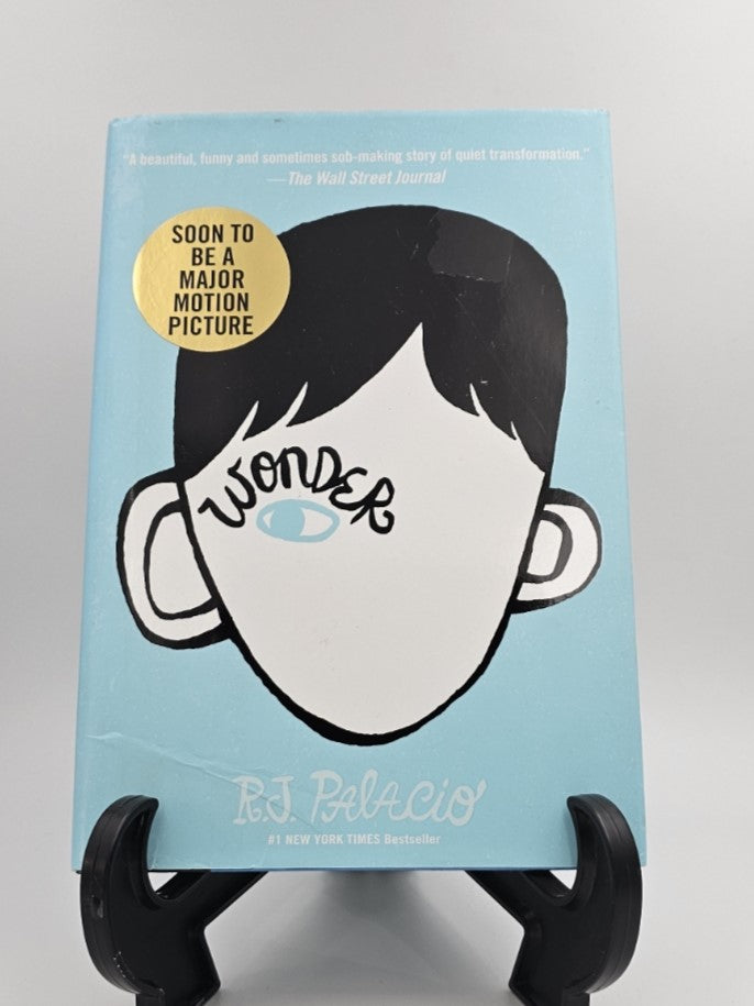 Wonder by R.J. Palacio (Wonder #1)