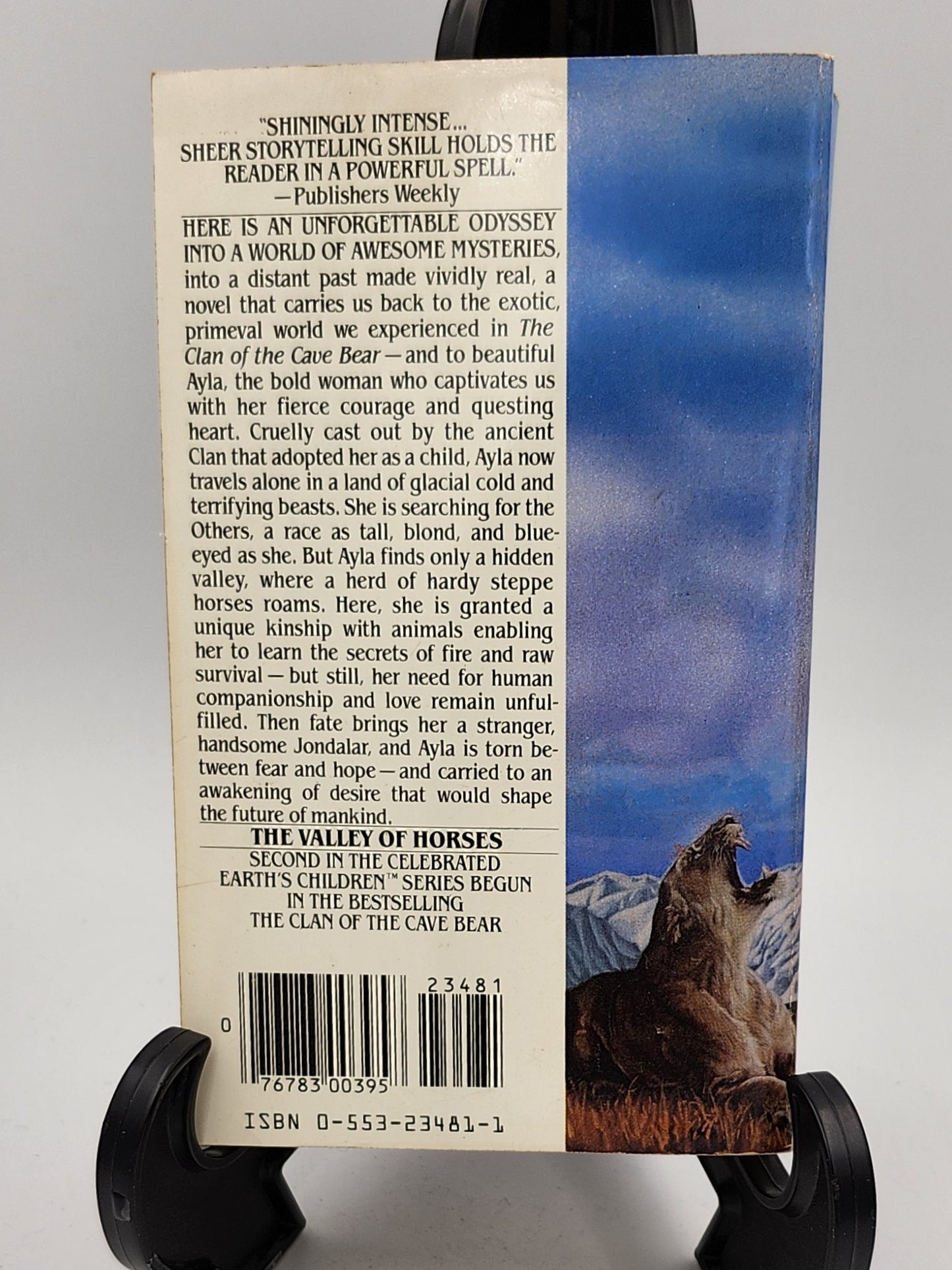 The Valley of Horses by Jean M. Auel (Earth's Children #2)