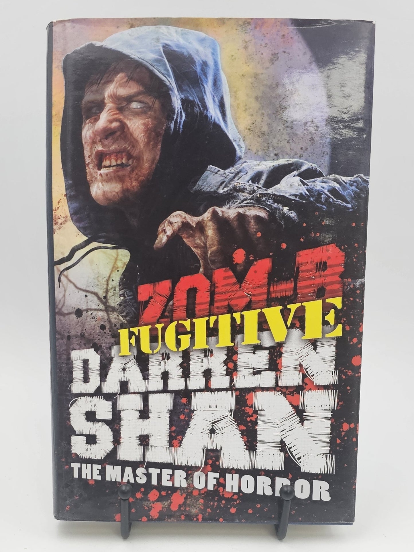 ZOM-B Fugitive by Darren Shan (Zom-B #11)