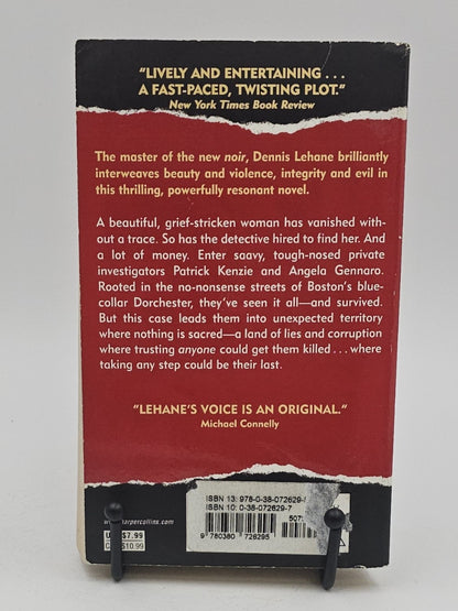 Sacred by Dennis Lehane (Kenzie & Gennaro #3)