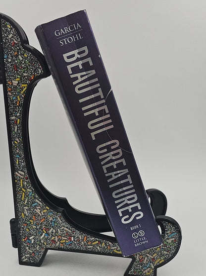 Beautiful Creatures by Kami Garcia & Margaret Stohl (Caster Chronicles #1)