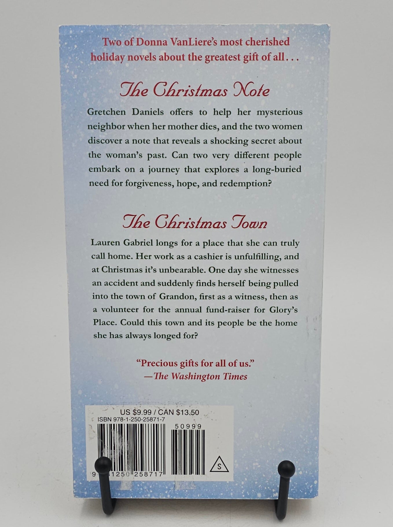A True Christmas: Two Novels in One: The Christmas Note and The Christmas Town by Donna VanLiere