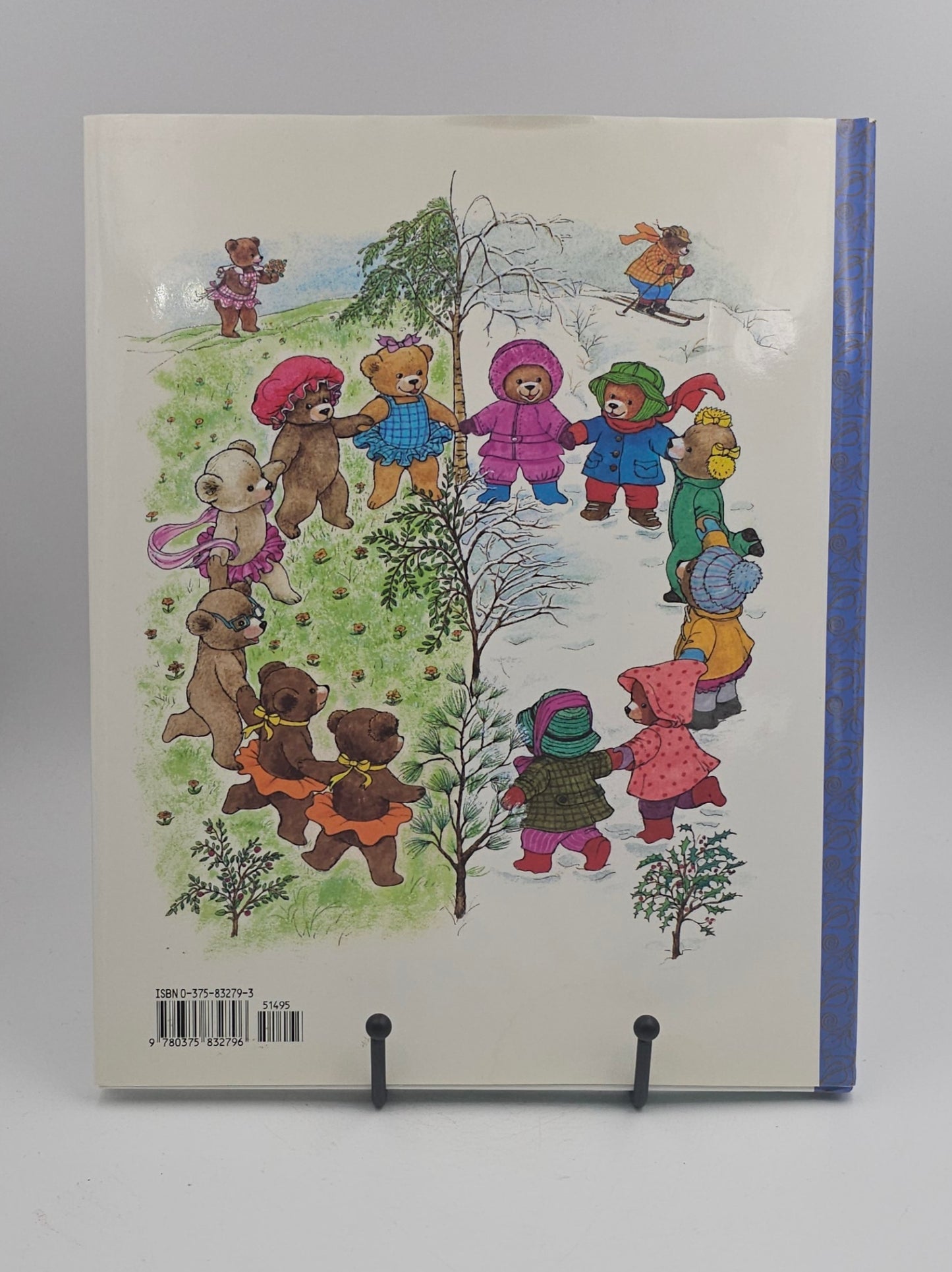 The Fourteen Bears in Summer and Winter by Evelyn Scott
