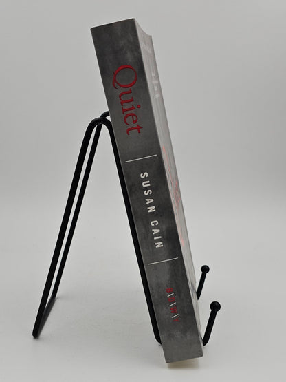 Quiet: The Power of Introverts in a World That Can't Stop Talking by Susan Cain
