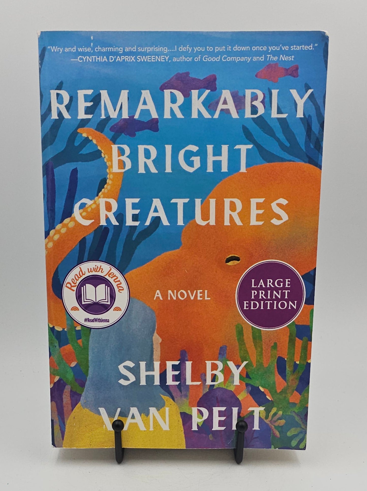 Remarkably Bright Creatures [Large Print] by Shelby Van Pelt