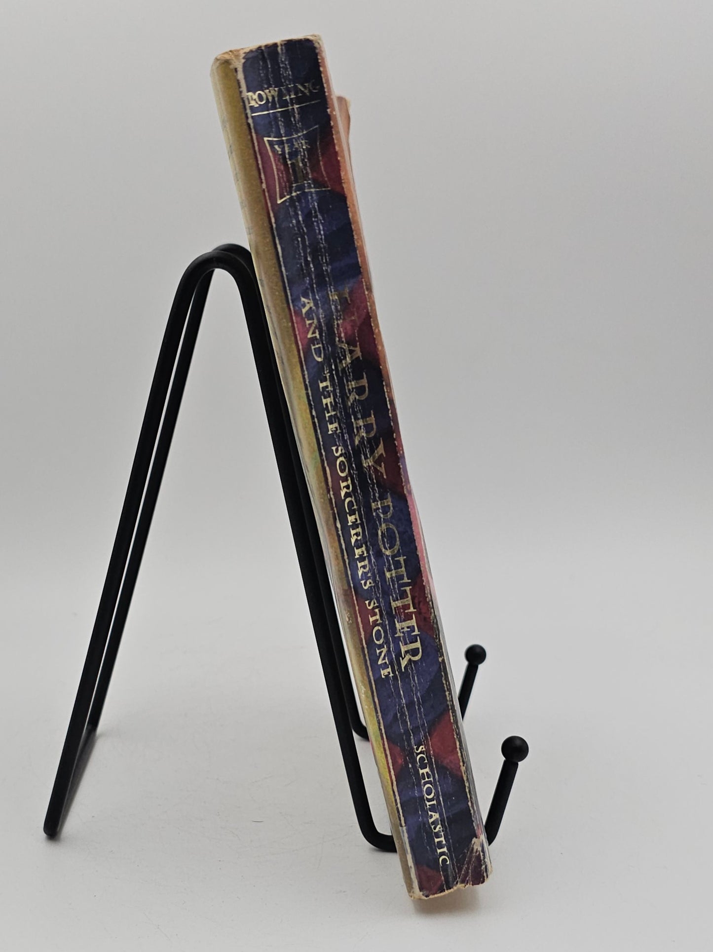 Harry Potter and the Sorcerer's Stone by J.K Rowling (Harry Potter #1)