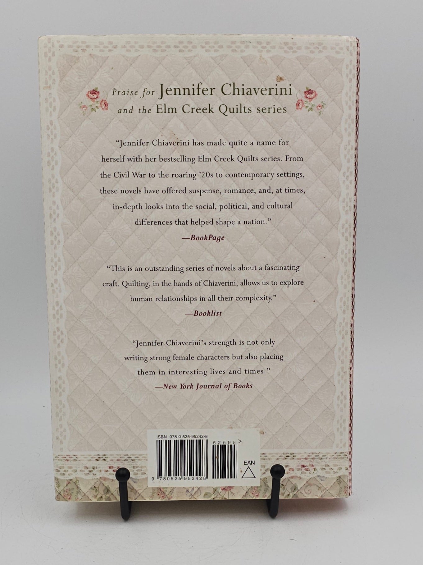 The Wedding Quilt by Jennifer Chiaverini (Elm Creek Quilts #18)