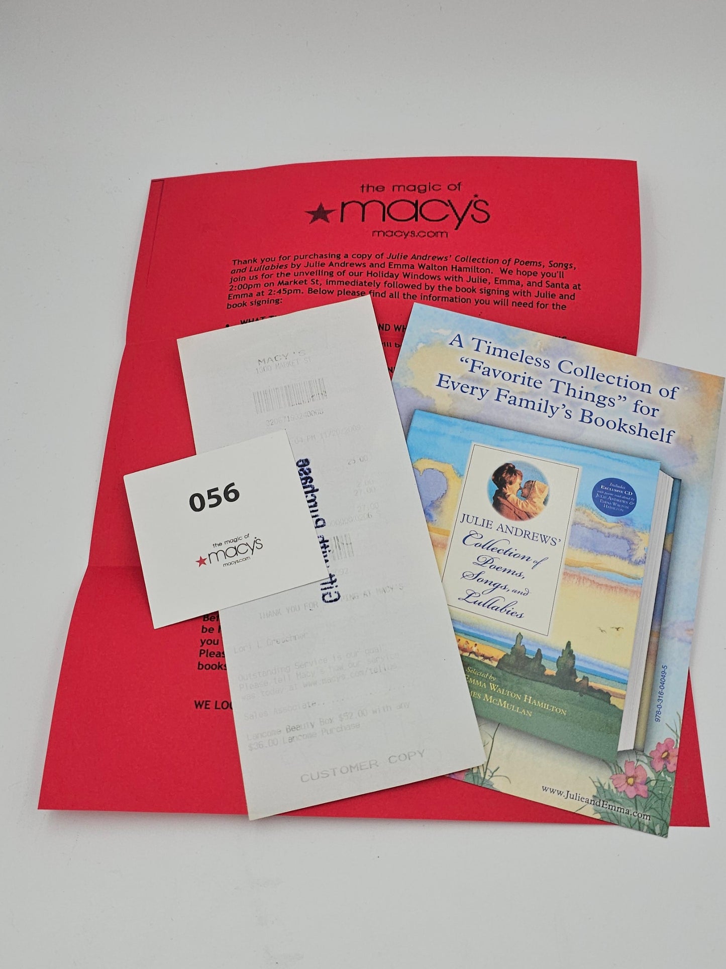 Julie Andrews' Collection of Poems, Songs, and Lullabies [With CD (Audio)] **Signed** by Julie Andrews & Emma Walton Hamilton paintings by Jim McMullan
