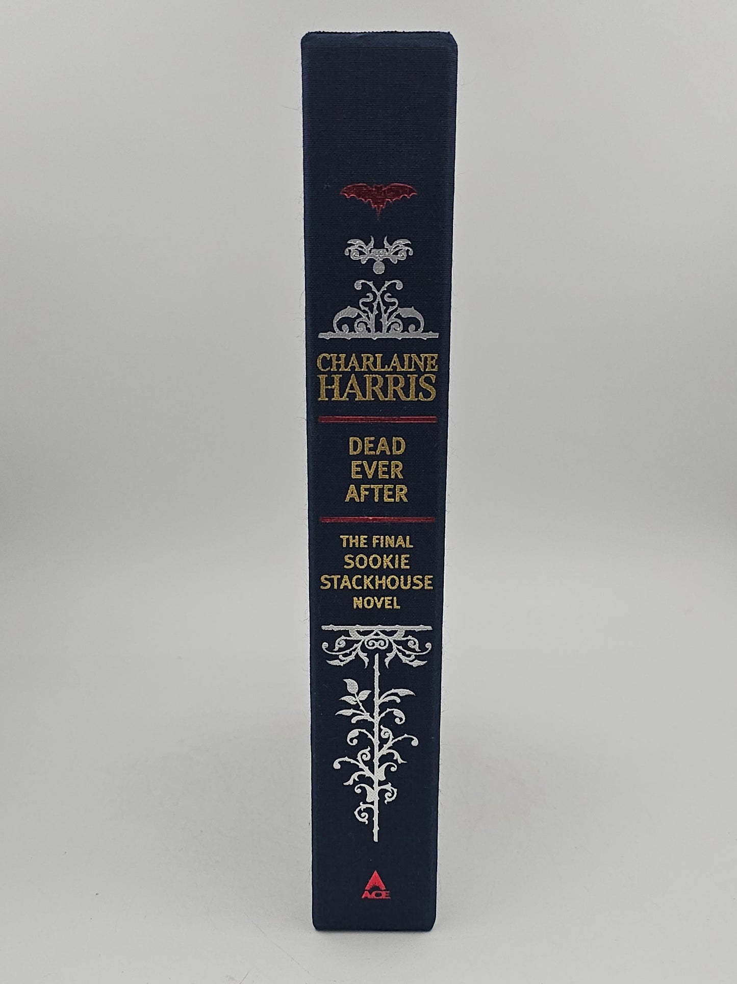 Dead Ever After by Charlaine Harris (Sookie Stackhouse #13)