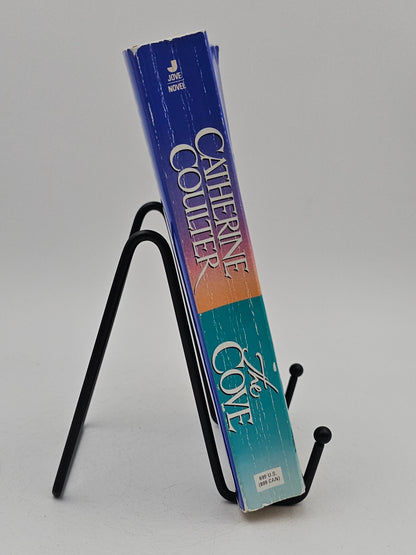 The Cove By: Catherine Coulter (FBI Thriller Series #1)