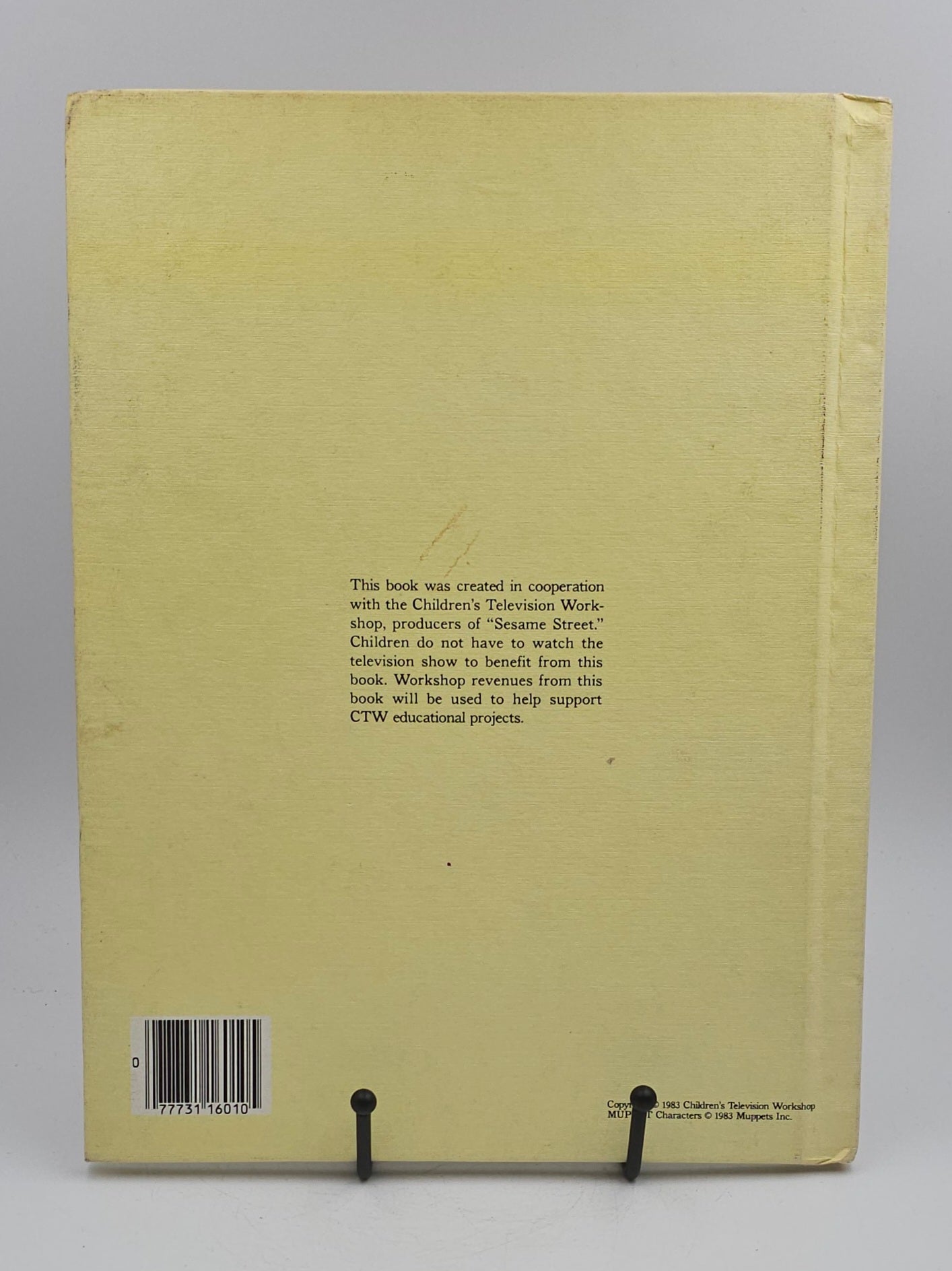 The Sesame Street Treasury: Staring the Number 1 and the Letter A by Children's Television Workshop/Funk & Wagnalls. Inc. (Sesame Street Treasury #1)