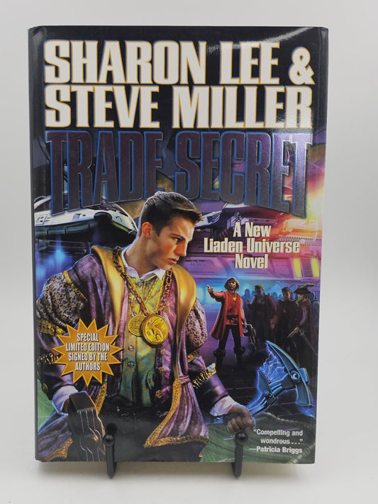 Trade Secret **Signed** by Sharon Lee & Steve Miller (Liaden Universe #3)
