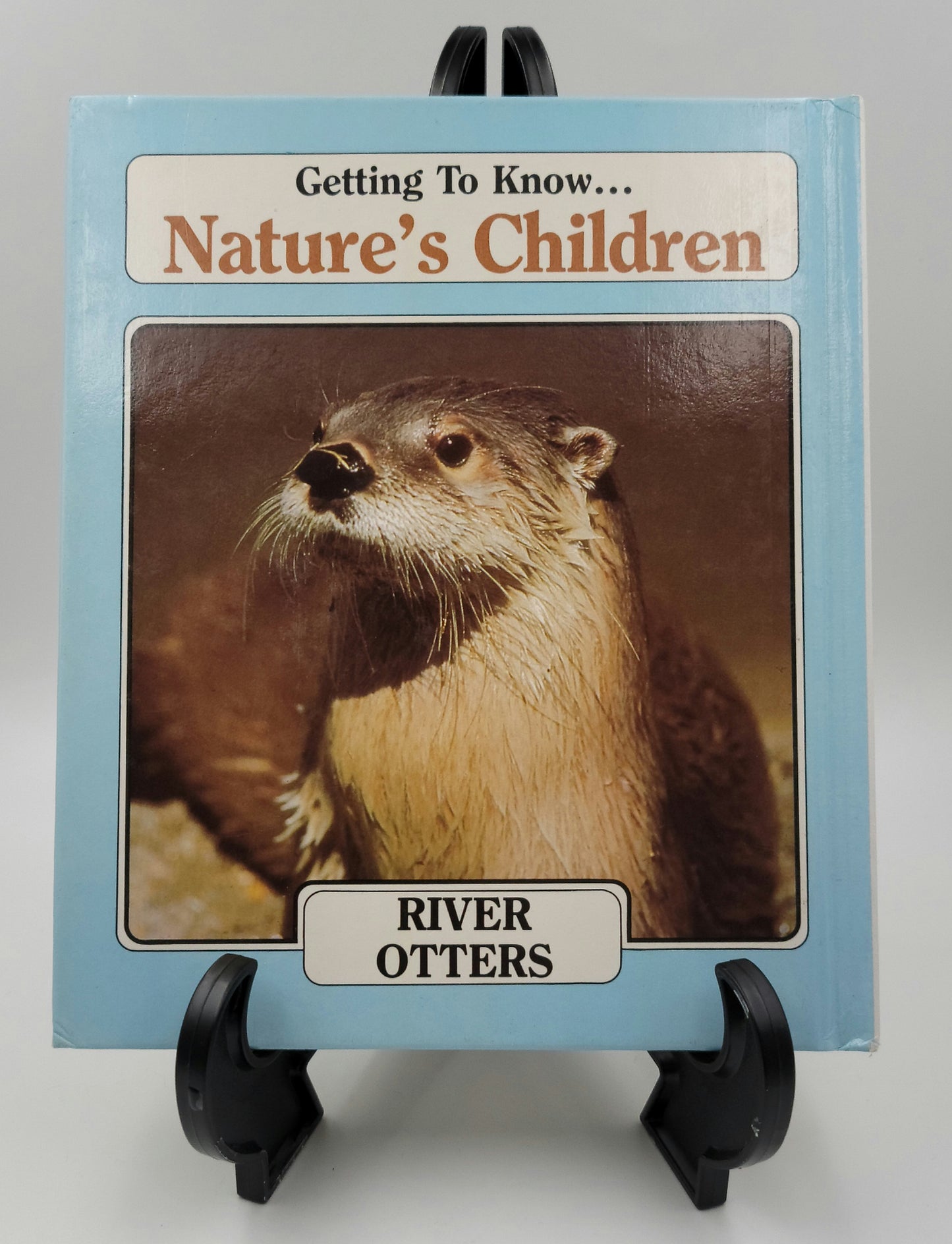 Red Fox by Merebeth Switzer and River Otters by Laima Dingwall (Getting to Know... Nature's Children #9)