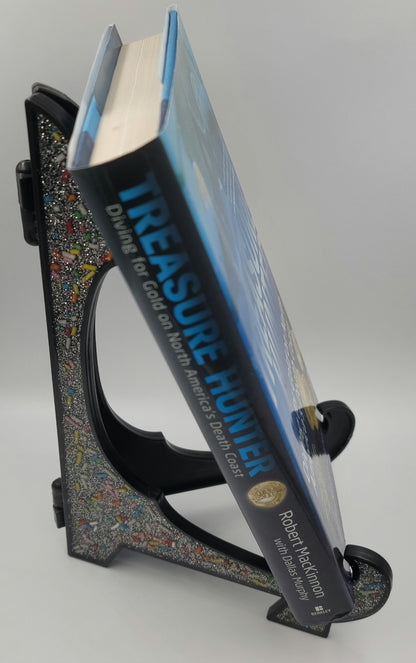 Treasure Hunter by: Robert MacKinnon