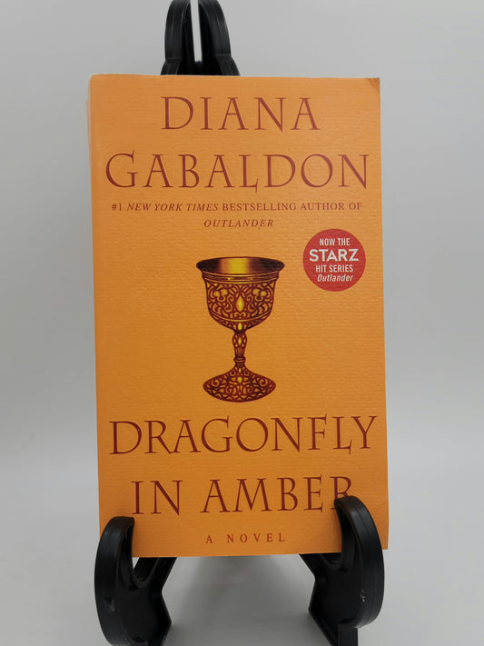Dragonfly in Amber By: Diana Gabaldon (Outlander  Series #2)